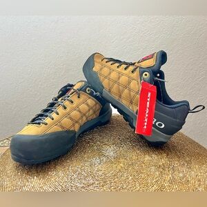 5.10 Five Ten Guide Tennie Shoes M4.5 W6 Brown Canvas Hiking Trail Stealth Climb